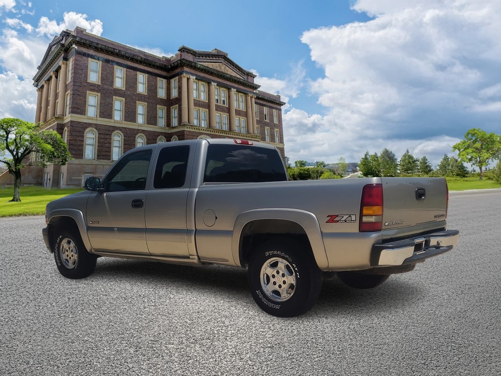 Chevrolet Silverado 1500 Vehicle Image 5