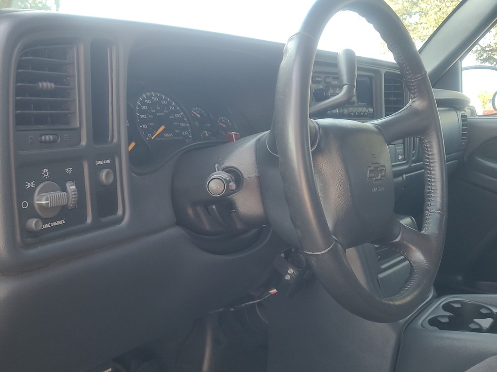 Chevrolet Silverado 2500 Vehicle Image 14