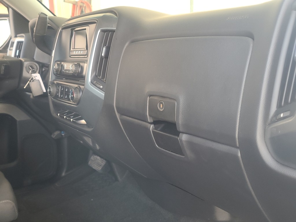Chevrolet Silverado 1500 Vehicle Image 15