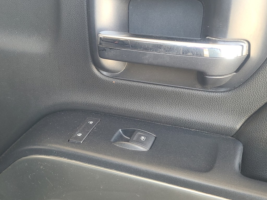 Chevrolet Silverado 1500 Vehicle Image 24