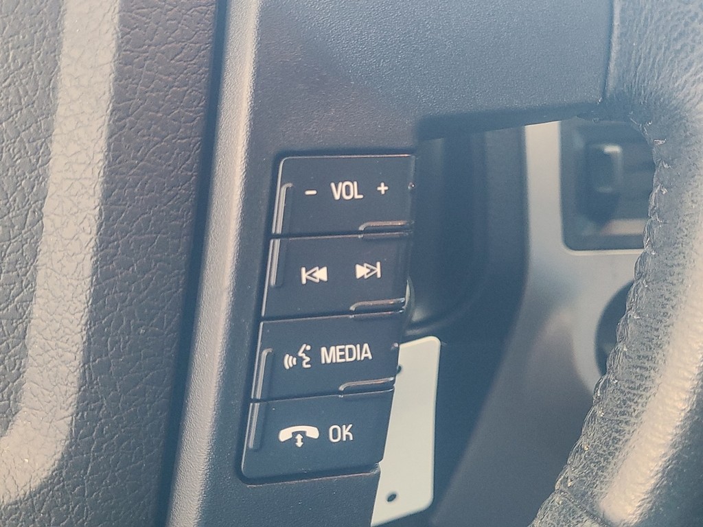 Ford Expedition Vehicle Image 27