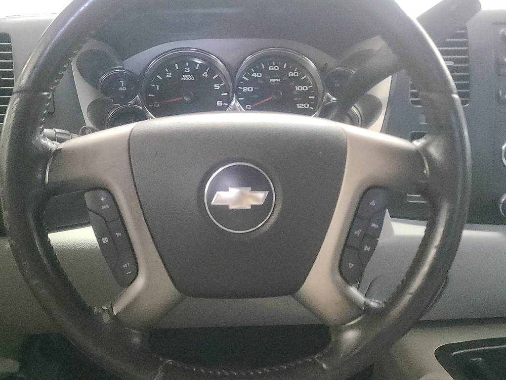 Chevrolet Silverado 1500 Vehicle Image 16