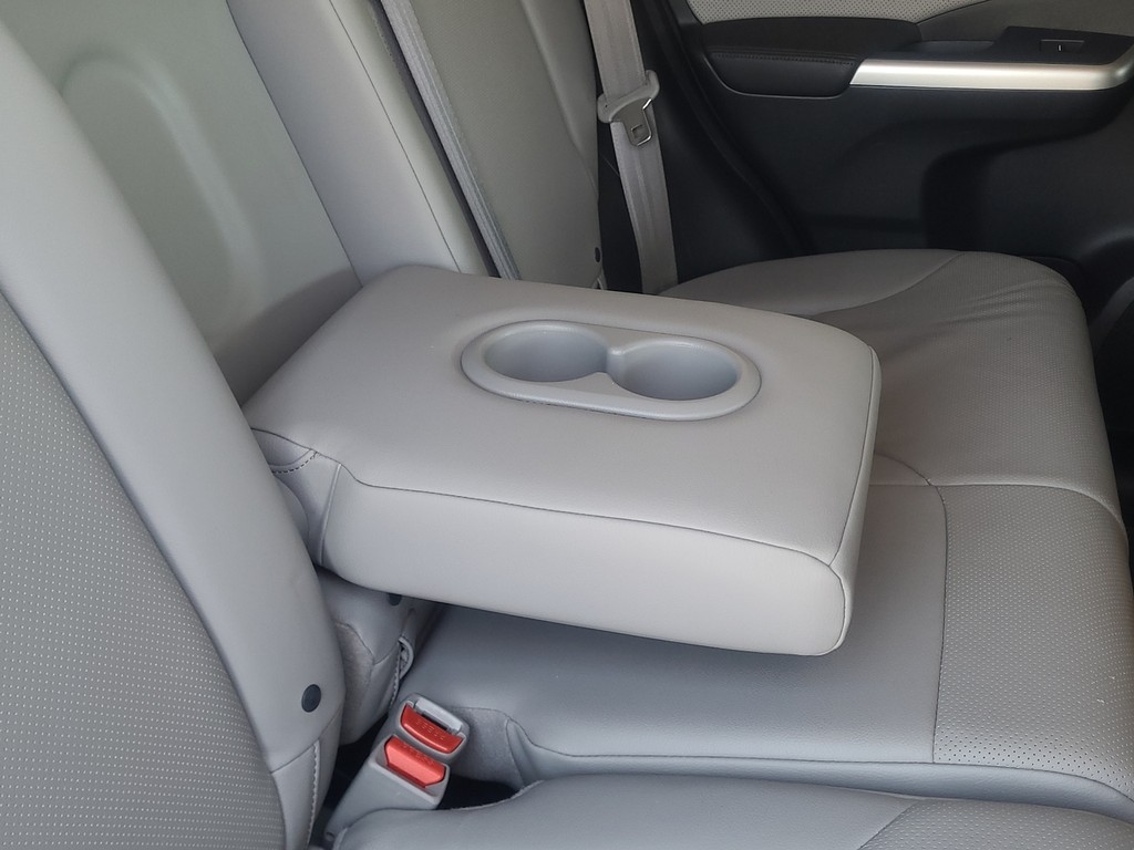 Honda CR-V Vehicle Image 12