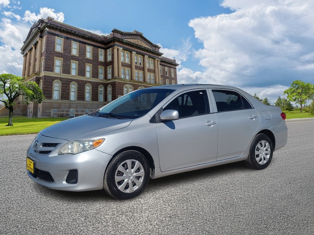 Toyota Corolla Vehicle Image 8