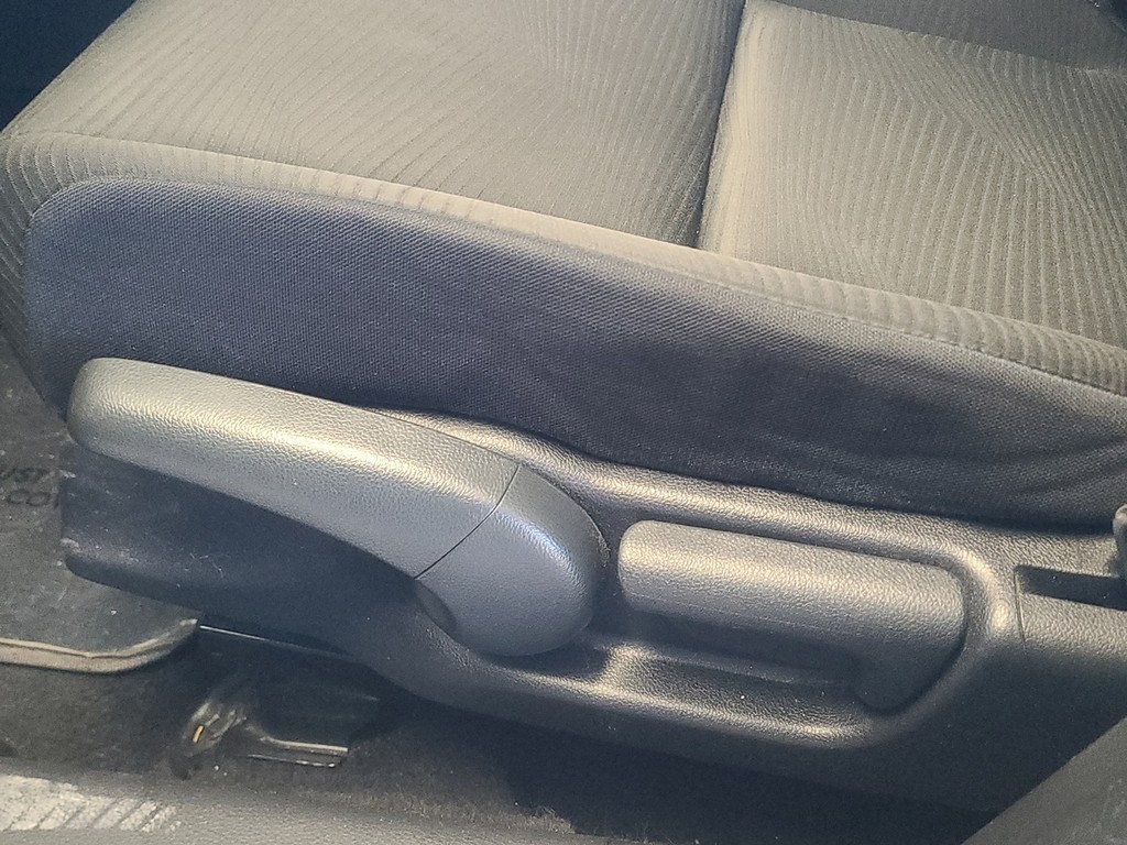 Honda Accord Sedan Vehicle Image 20