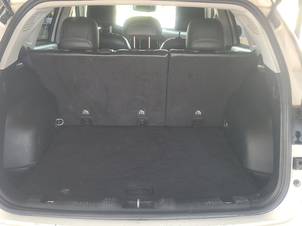 Jeep Compass Vehicle Image 10