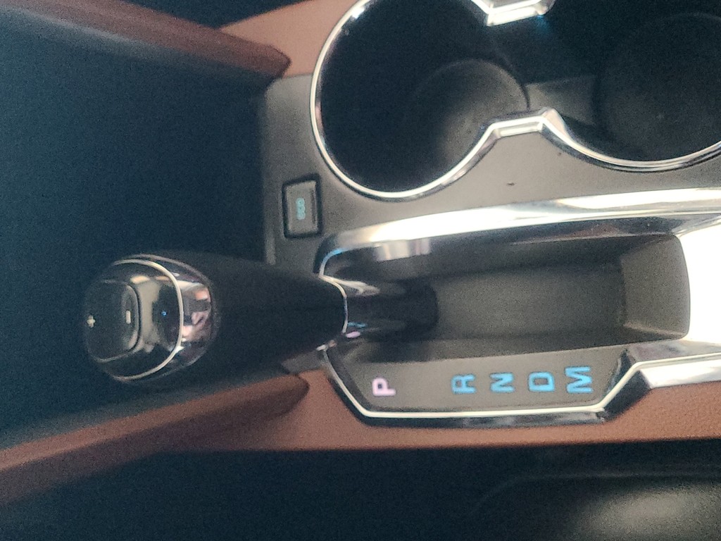 Chevrolet Equinox Vehicle Image 18