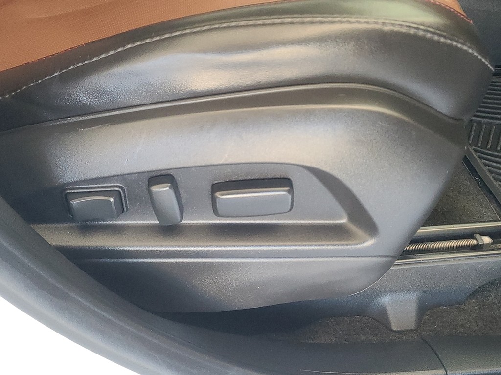 Chevrolet Equinox Vehicle Full-screen Gallery Image 44