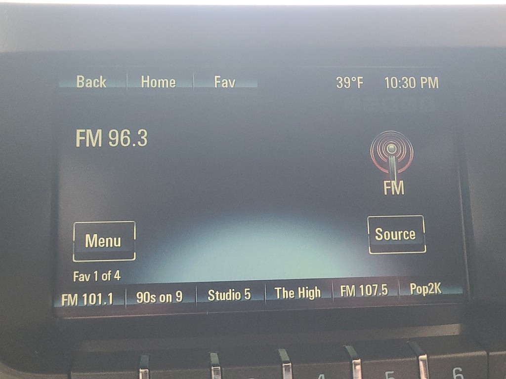 Chevrolet Equinox Vehicle Full-screen Gallery Image 48