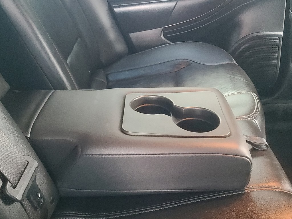 Ford Taurus Vehicle Image 12