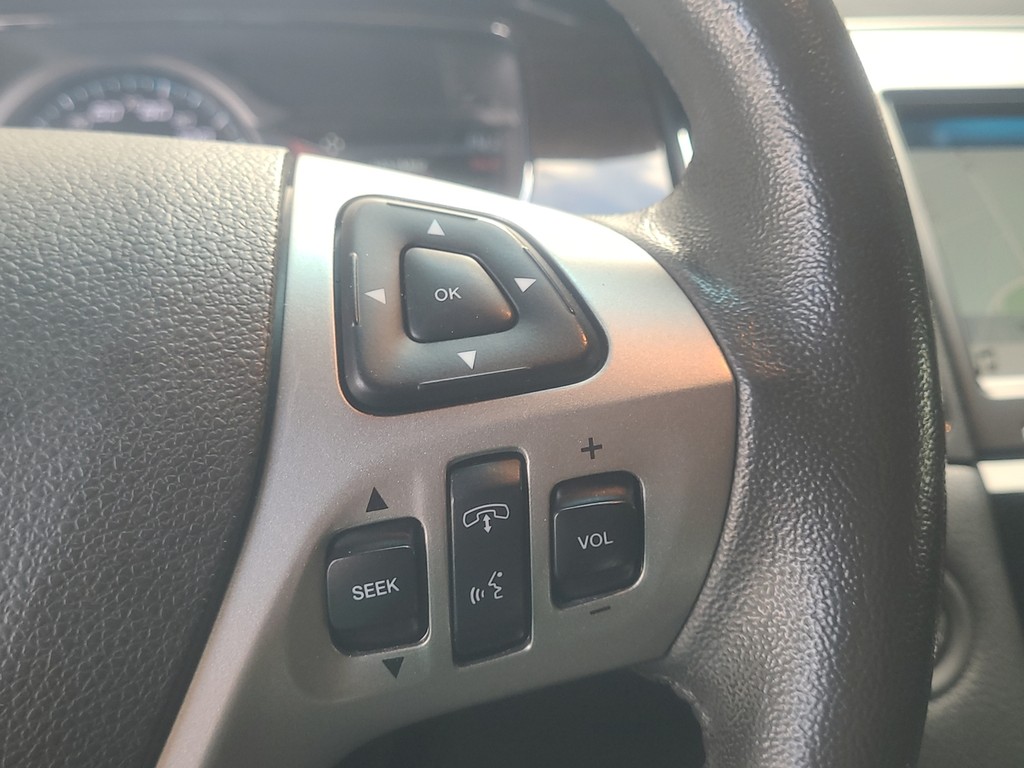 Ford Taurus Vehicle Image 27