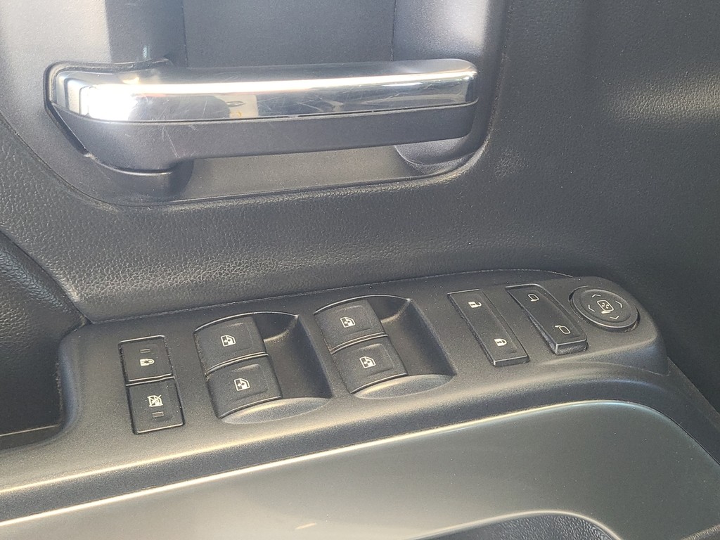 Chevrolet Silverado 1500 Vehicle Image 24