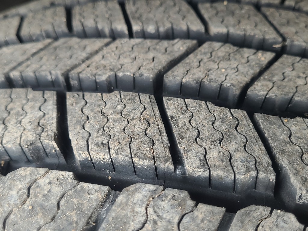 Chevrolet Silverado 1500 Vehicle Full-screen Gallery Image 10