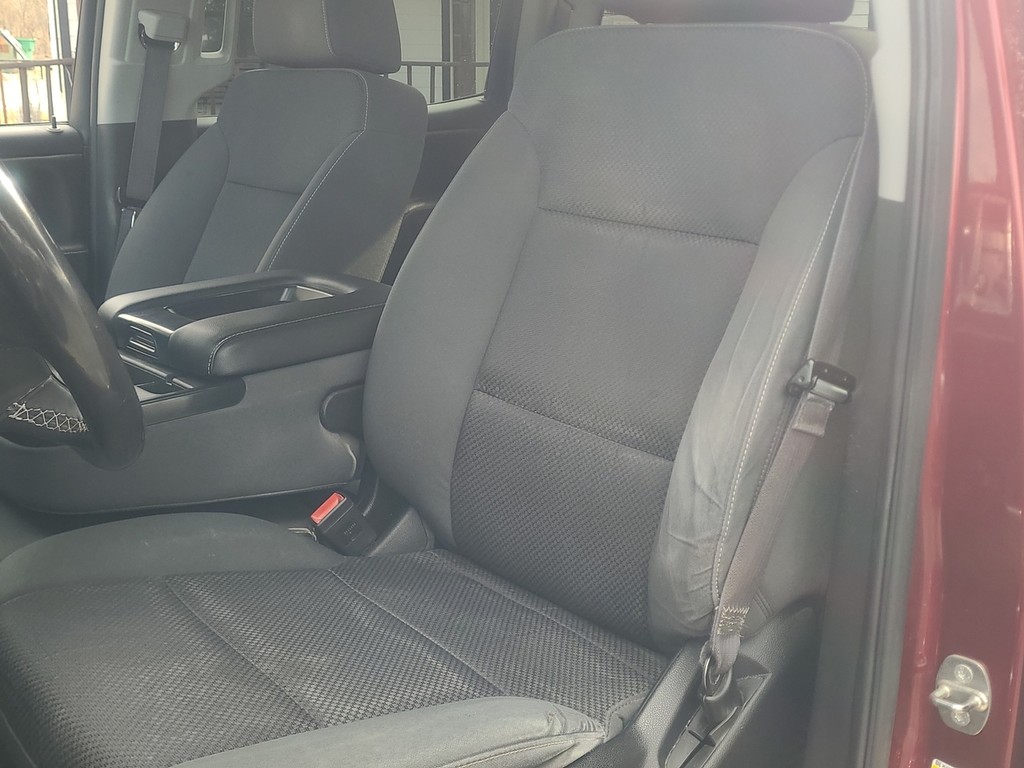 Chevrolet Silverado 1500 Vehicle Full-screen Gallery Image 20