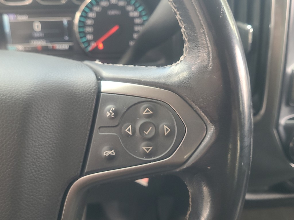 Chevrolet Silverado 1500 Vehicle Full-screen Gallery Image 50