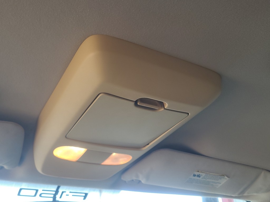 Ford F-150 Vehicle Full-screen Gallery Image 38