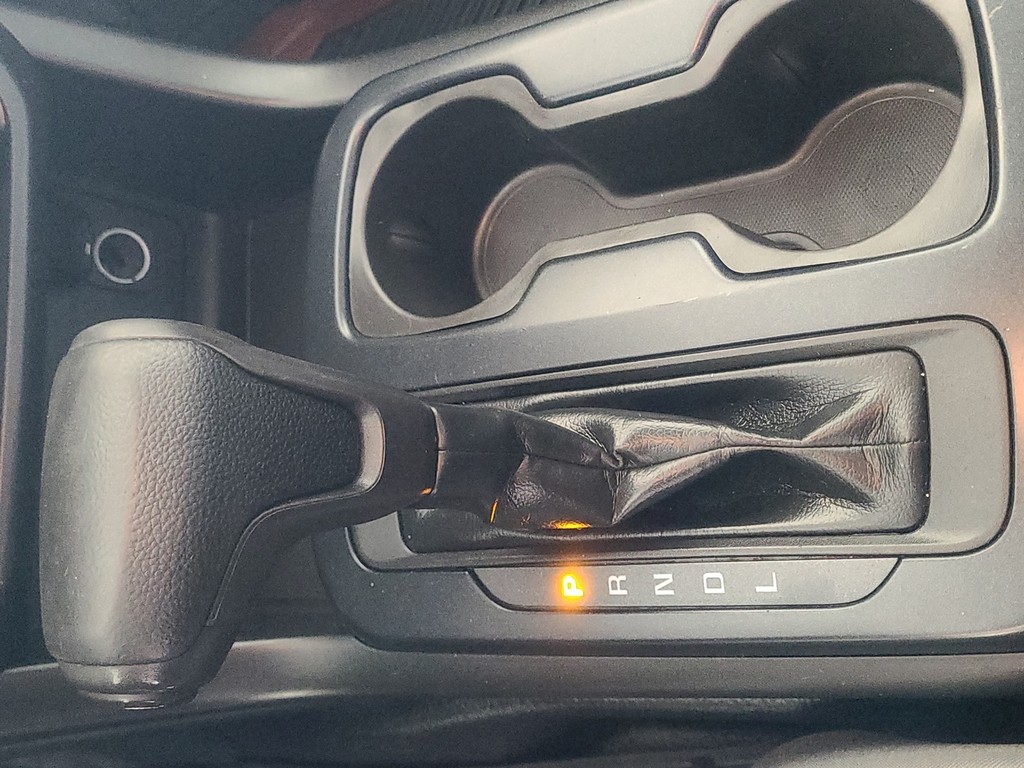 Chevrolet Colorado Vehicle Image 17