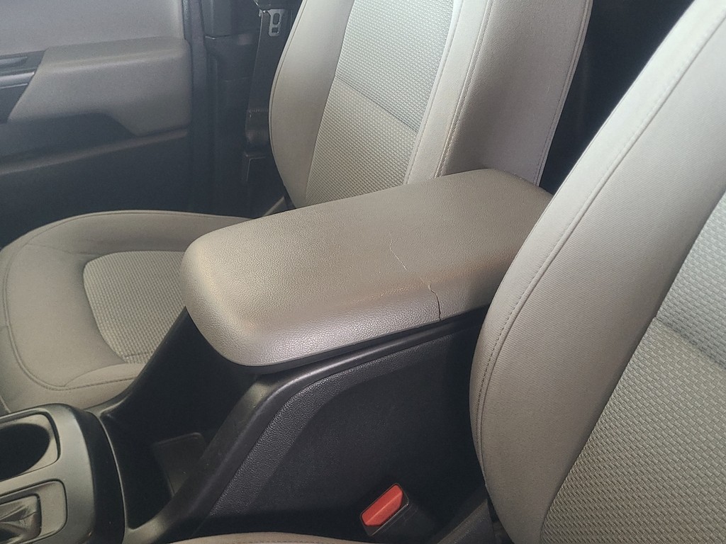 Chevrolet Colorado Vehicle Image 18