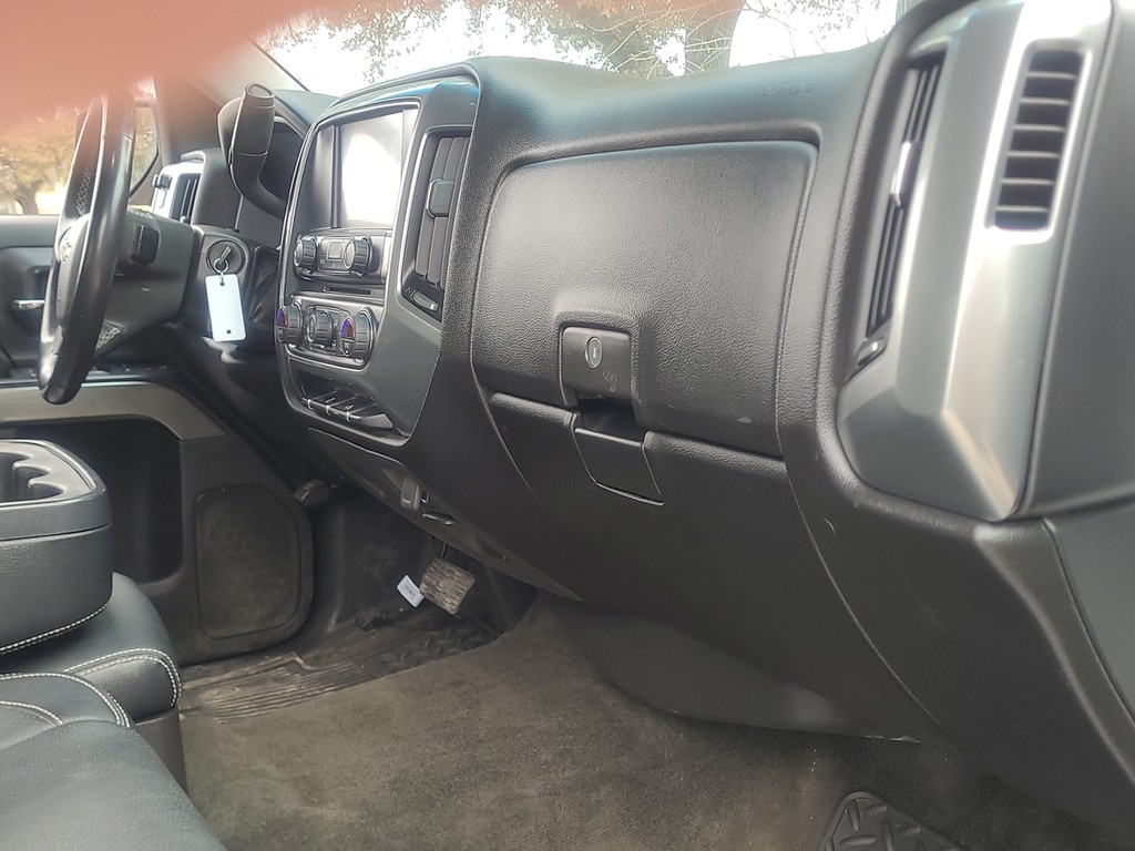 Chevrolet Silverado 1500 Vehicle Full-screen Gallery Image 14