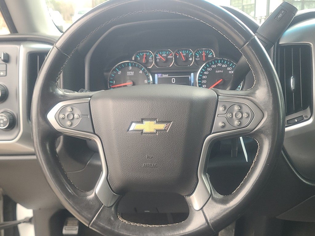 Chevrolet Silverado 1500 Vehicle Full-screen Gallery Image 15