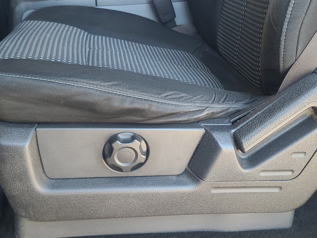 Ford F-150 Vehicle Image 24