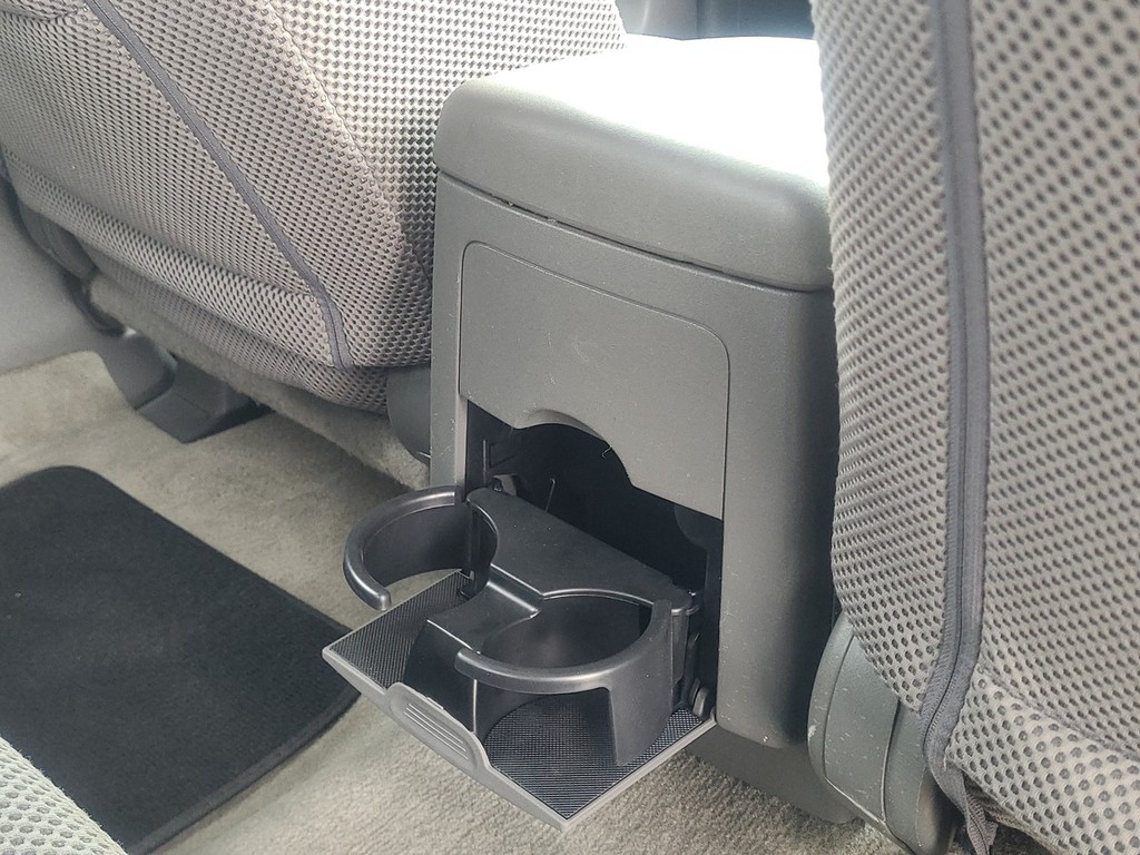 Nissan Frontier Vehicle Image 12