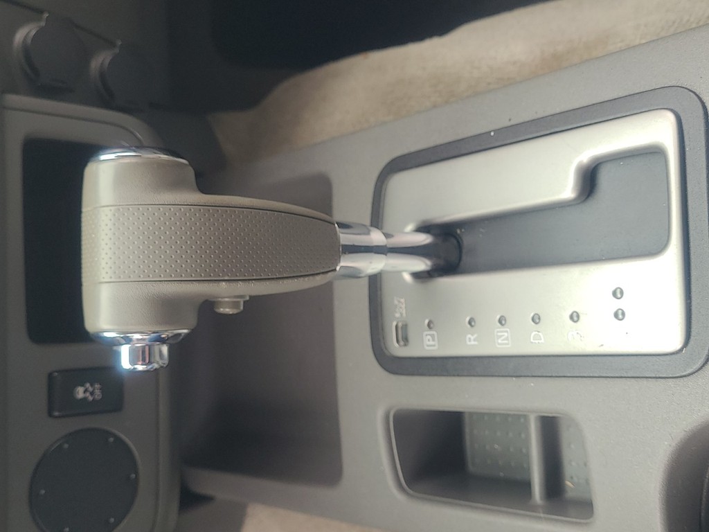 Nissan Frontier Vehicle Image 17