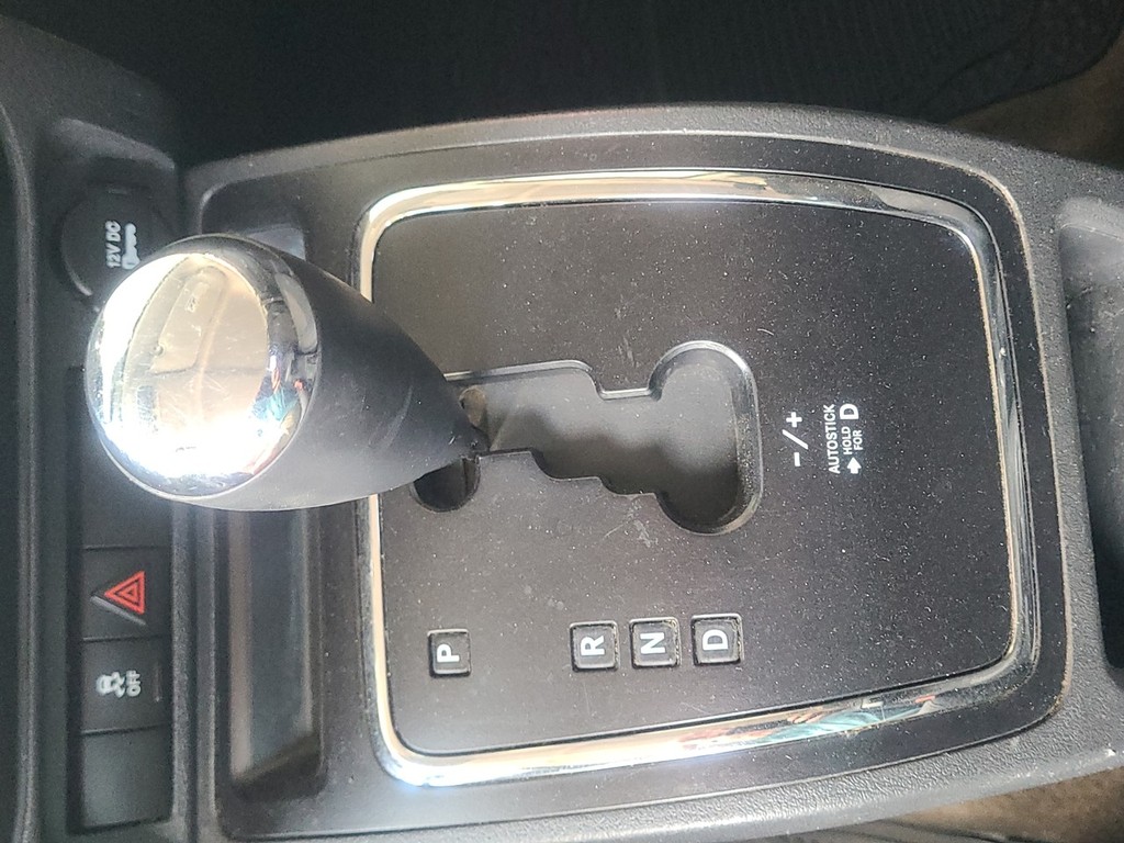 Jeep Patriot Vehicle Full-screen Gallery Image 17