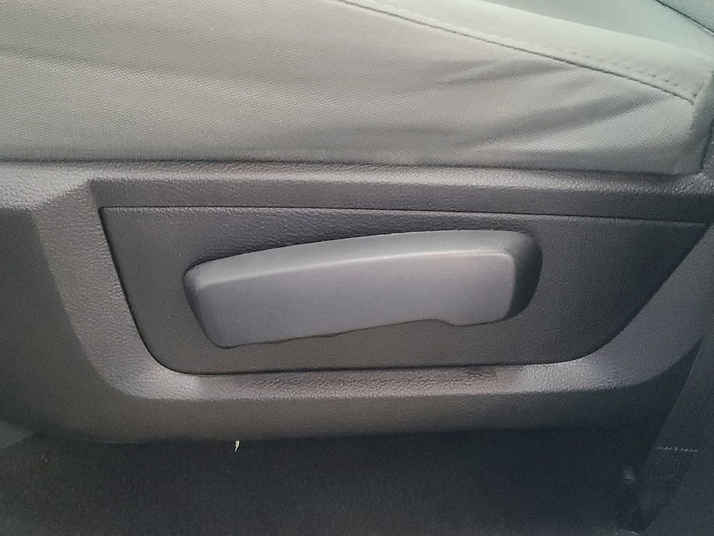 Ram 1500 Vehicle Image 24