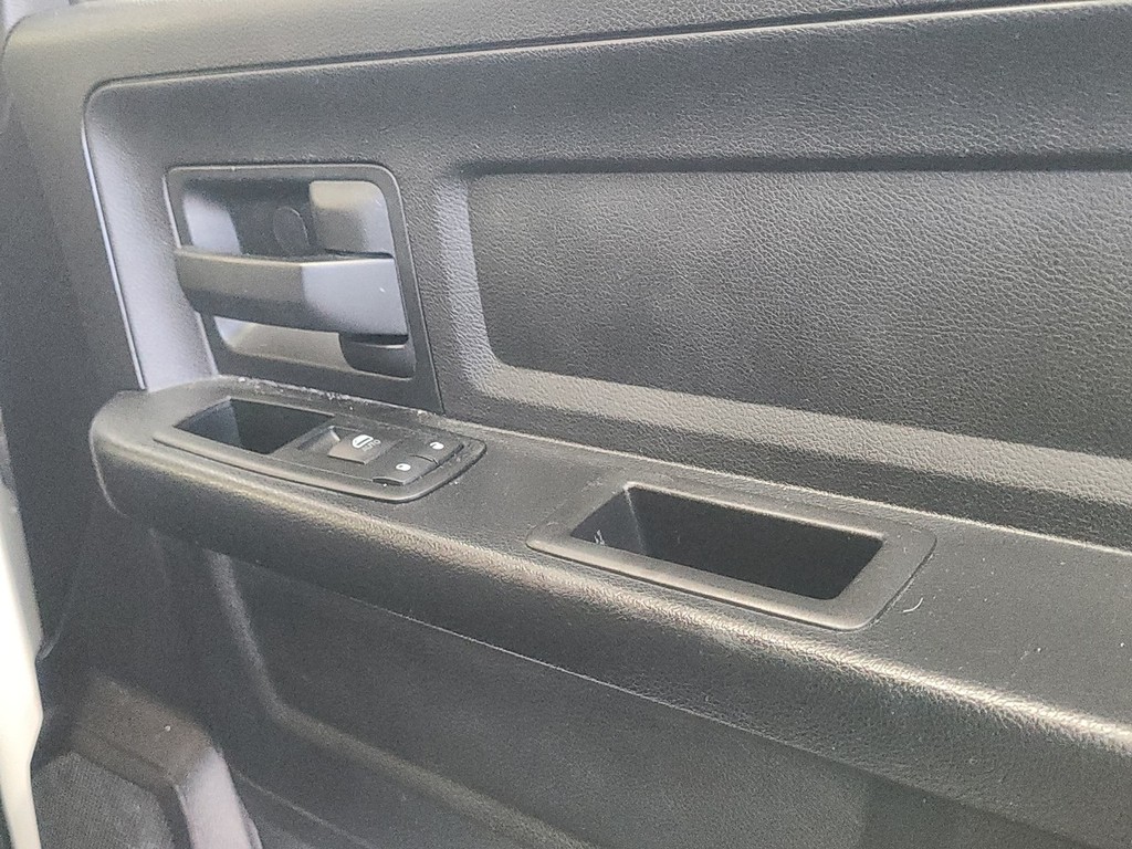 Ram 1500 Vehicle Image 26