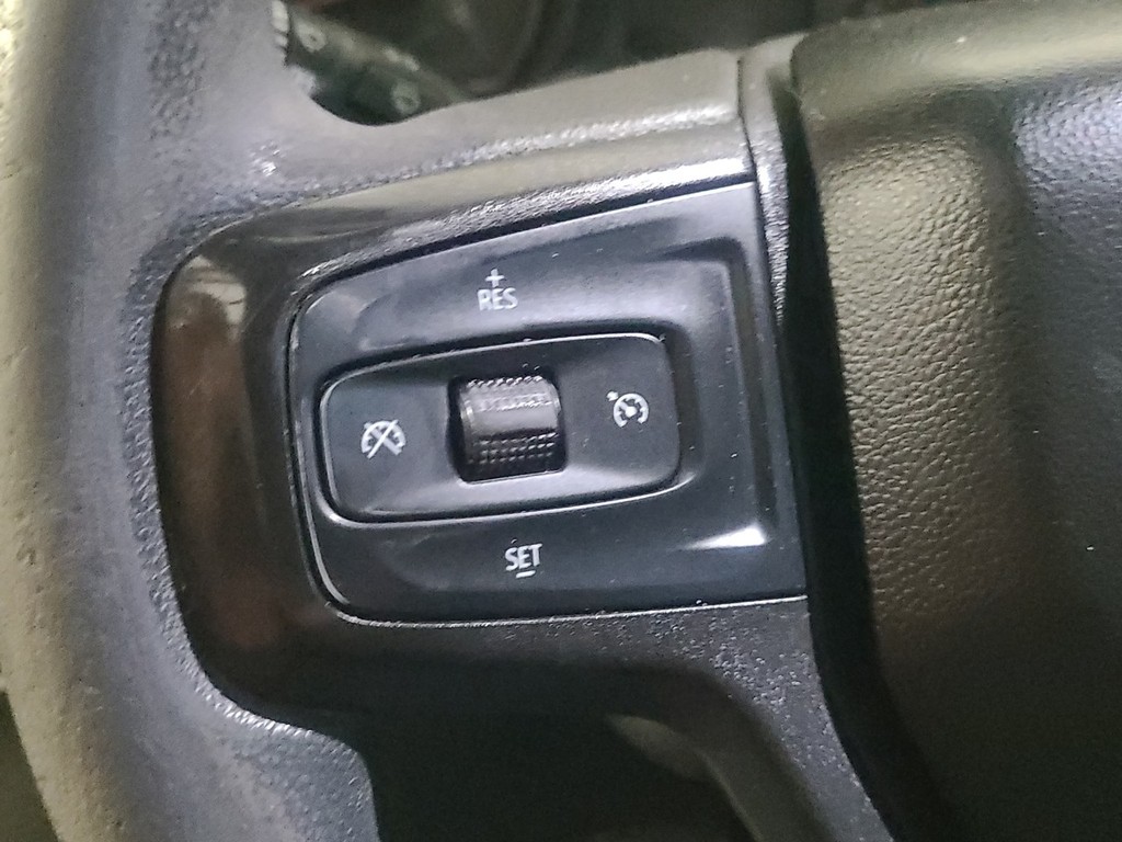 Chevrolet Silverado 1500 Vehicle Full-screen Gallery Image 27