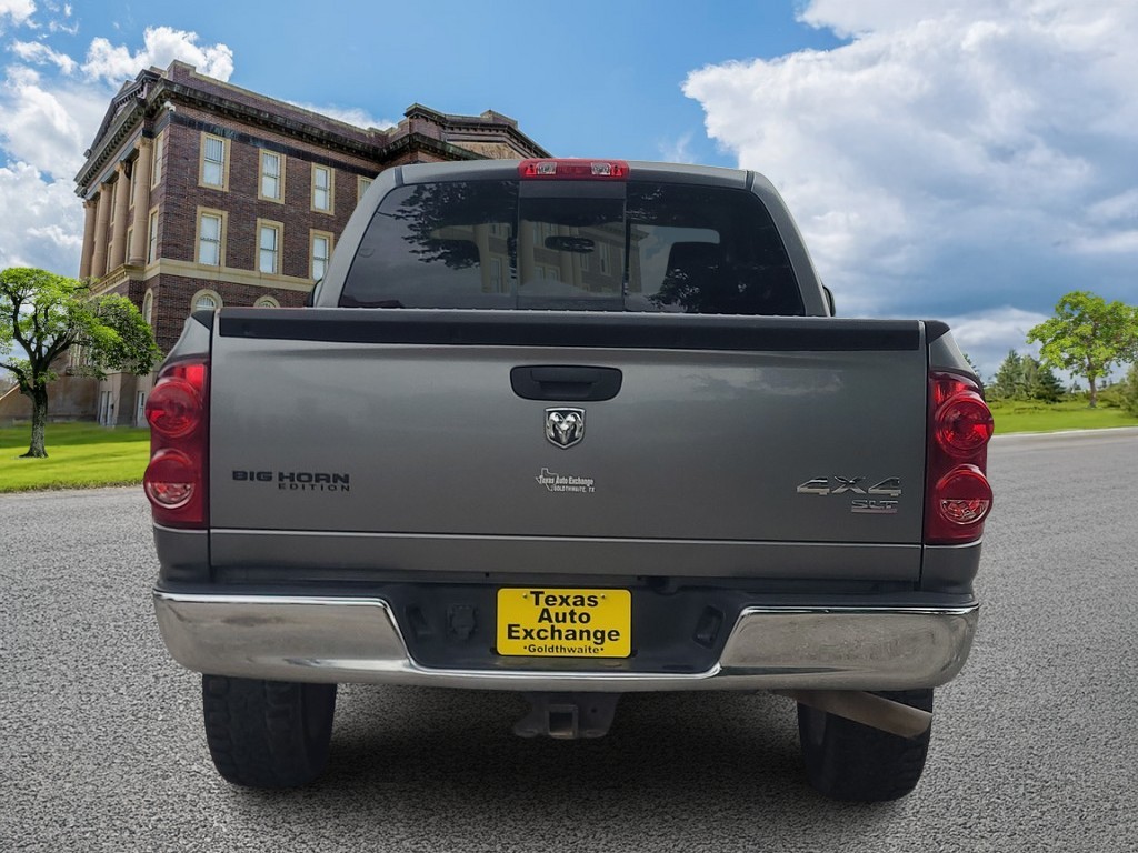 Dodge Ram 1500 Vehicle Image 4