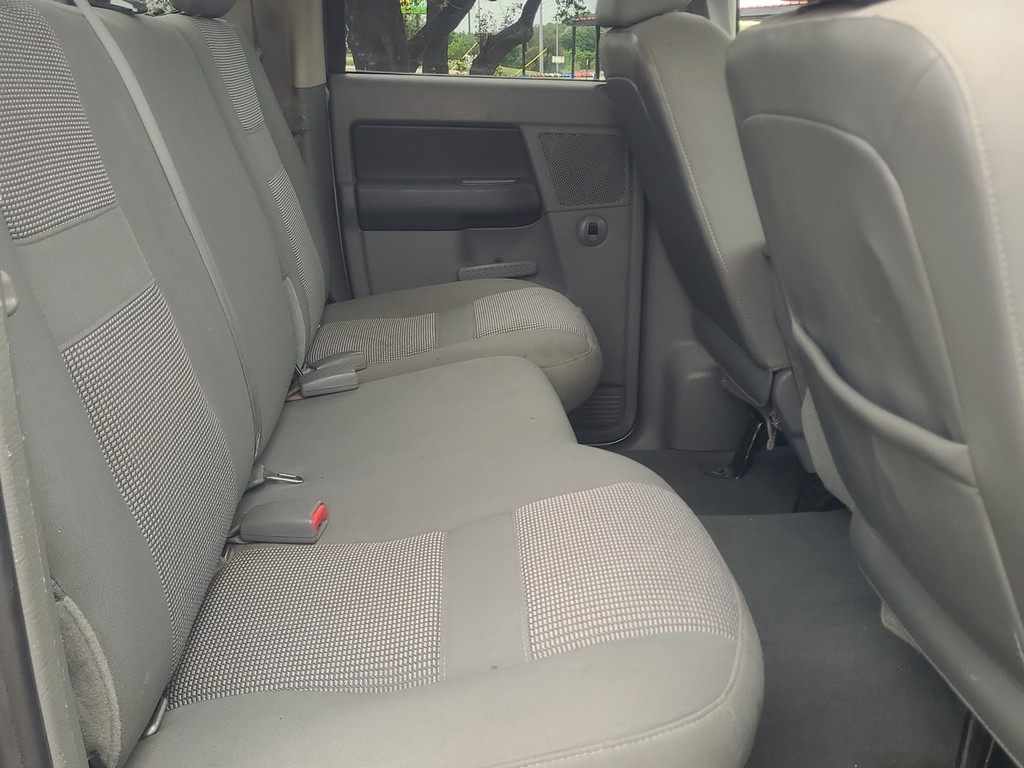 Dodge Ram 1500 Vehicle Image 11