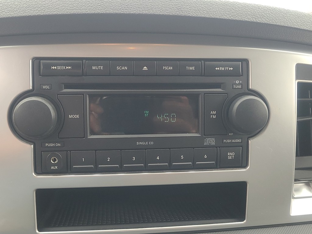 Dodge Ram 1500 Vehicle Image 16