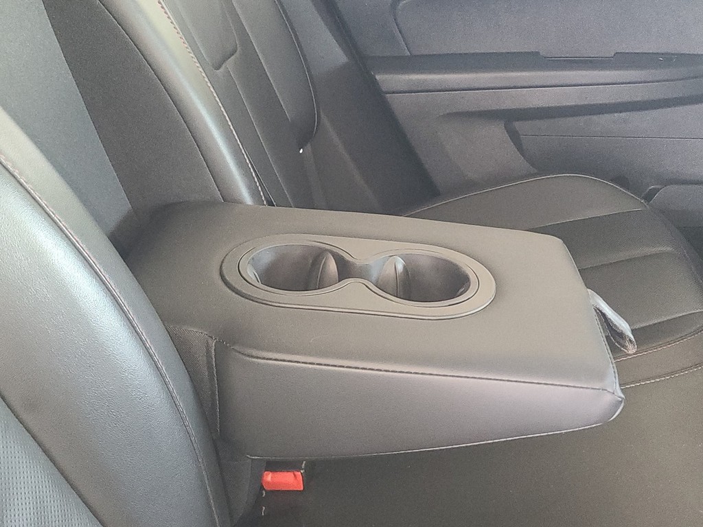 Chevrolet Equinox Vehicle Image 9