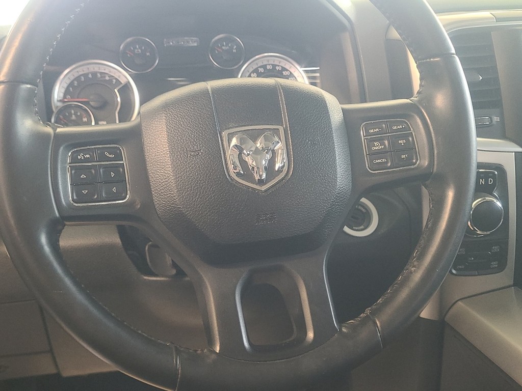 Ram 1500 Vehicle Full-screen Gallery Image 15