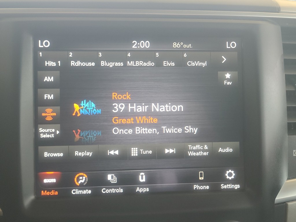 Ram 1500 Vehicle Full-screen Gallery Image 16