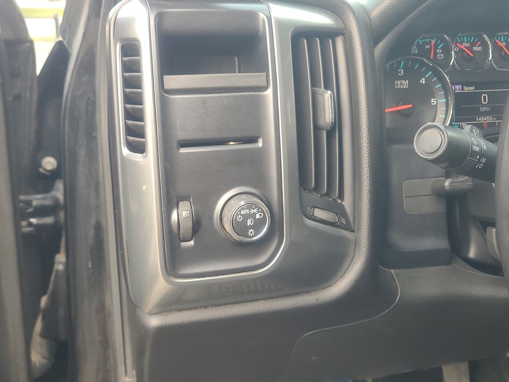 Chevrolet Silverado 1500 Vehicle Image 21