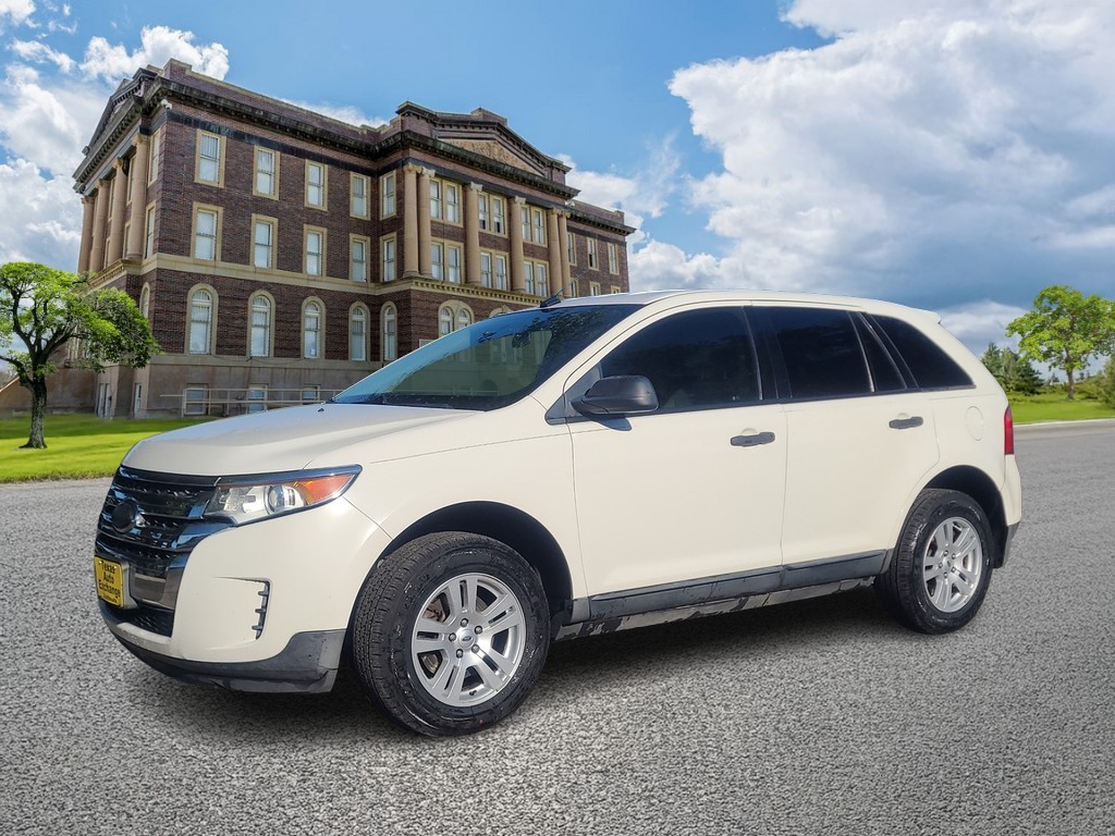 Ford Edge Vehicle Full-screen Gallery Image 05