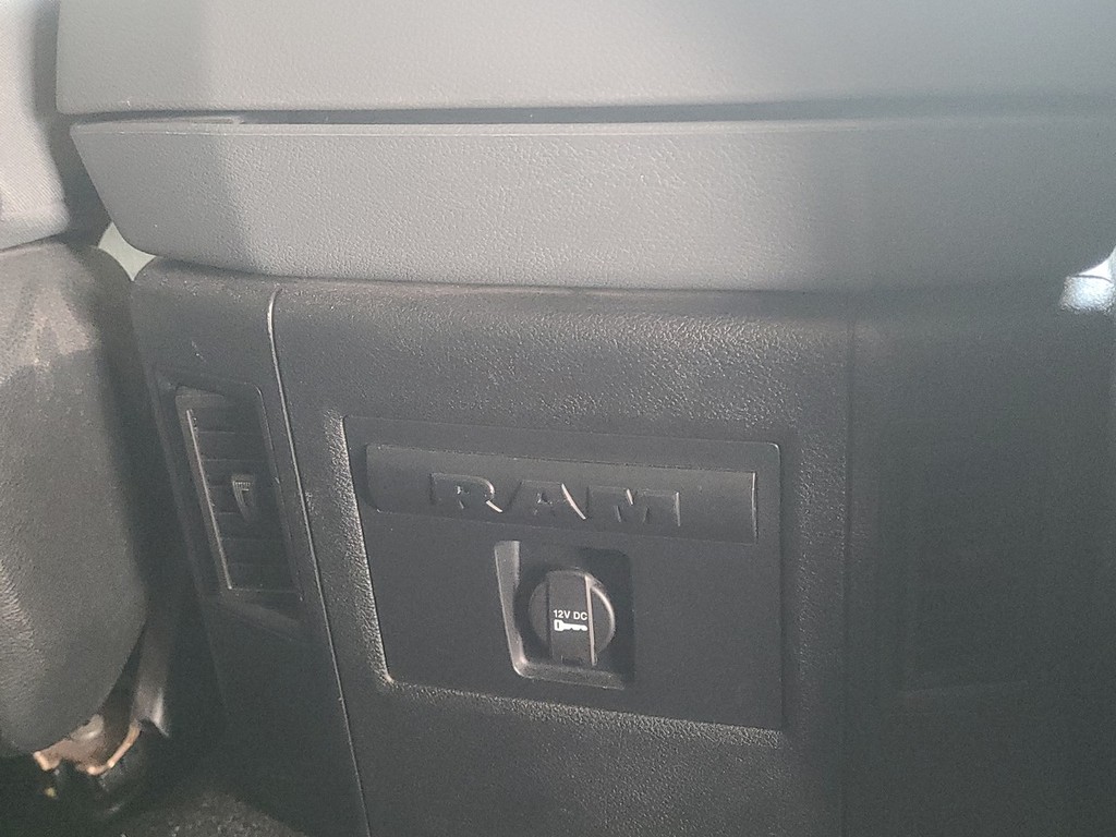 Ram 1500 Vehicle Image 12