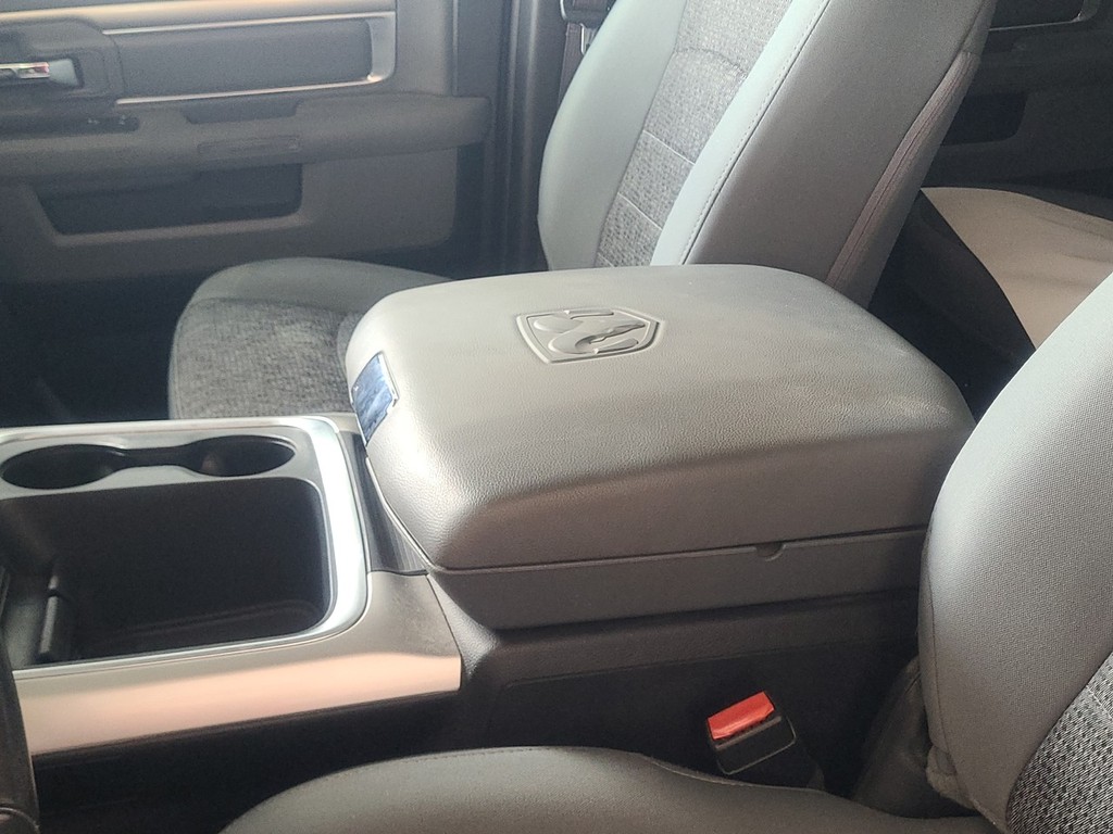 Ram 1500 Vehicle Image 18