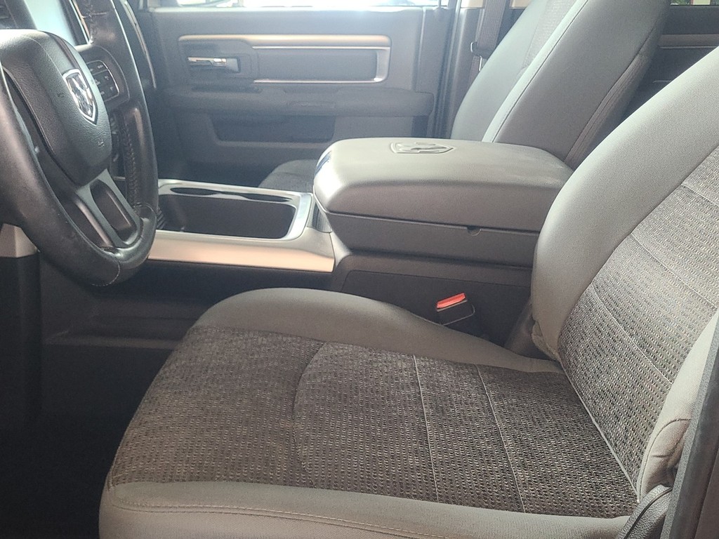 Ram 1500 Vehicle Image 23
