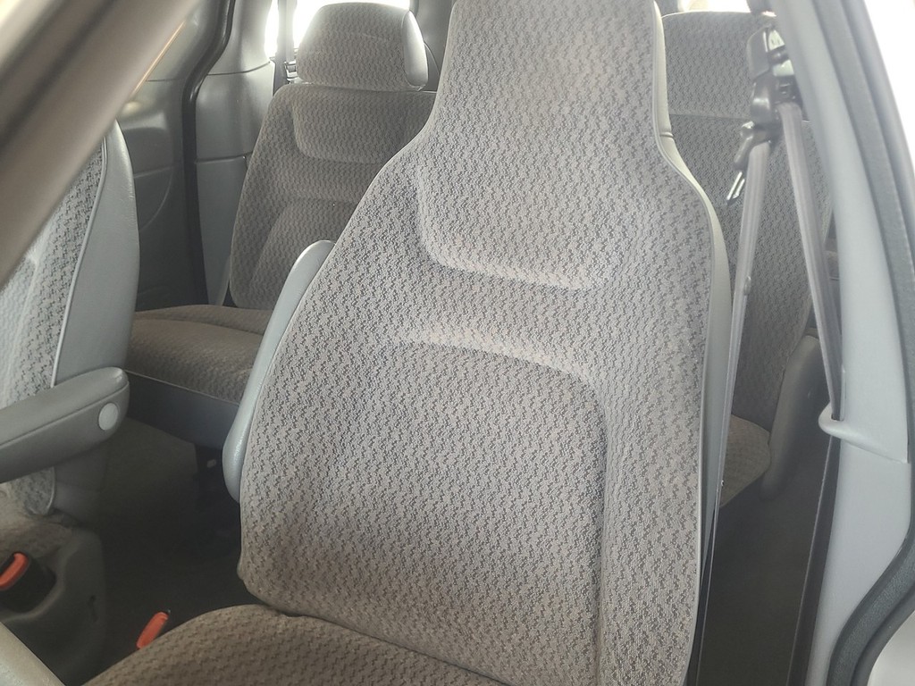 Plymouth Voyager Vehicle Image 20