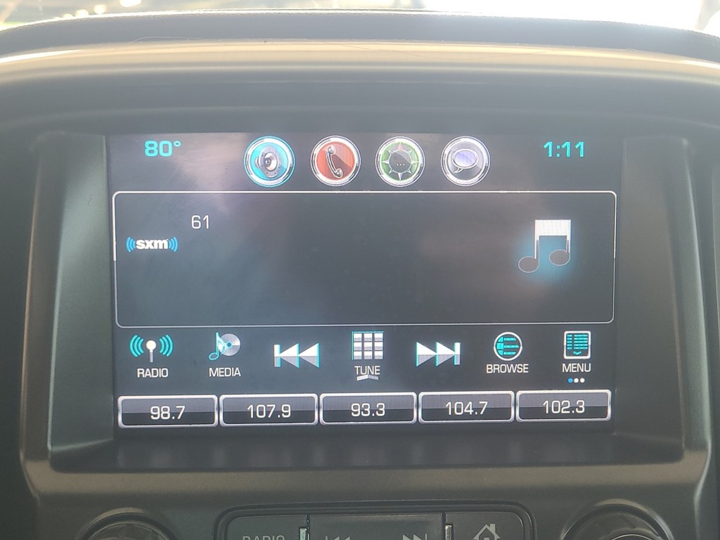 GMC Canyon Vehicle Full-screen Gallery Image 16