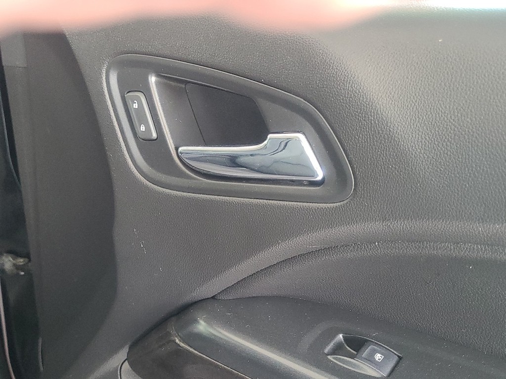 GMC Canyon Vehicle Full-screen Gallery Image 26