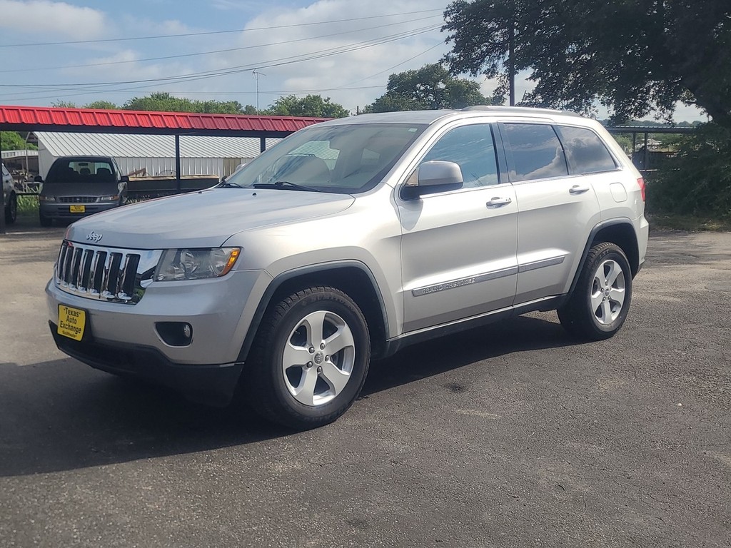 Jeep Grand Cherokee Vehicle Full-screen Gallery Image 09
