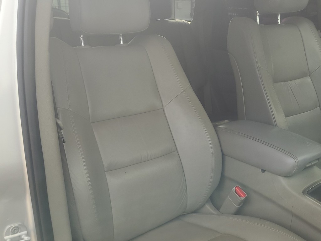 Jeep Grand Cherokee Vehicle Full-screen Gallery Image 19