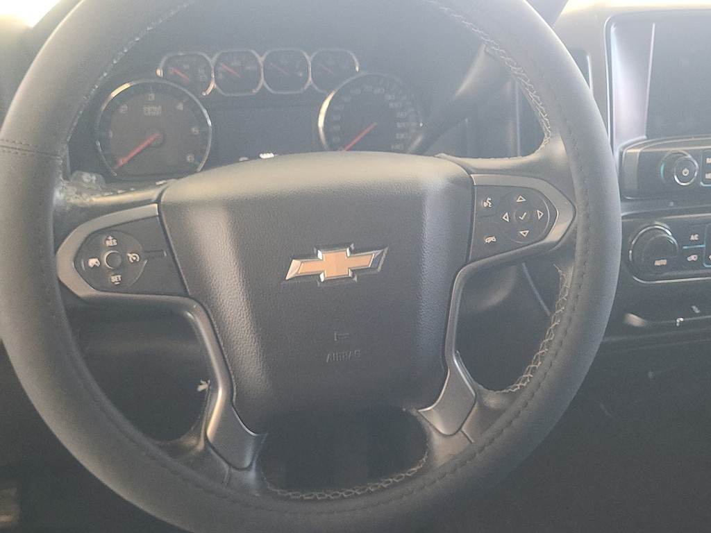 Chevrolet Silverado 1500 Vehicle Full-screen Gallery Image 15