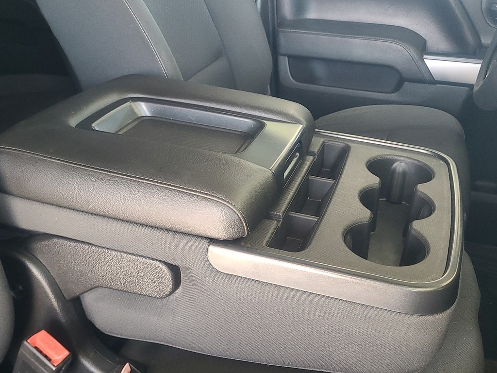 Chevrolet Silverado 1500 Vehicle Full-screen Gallery Image 18