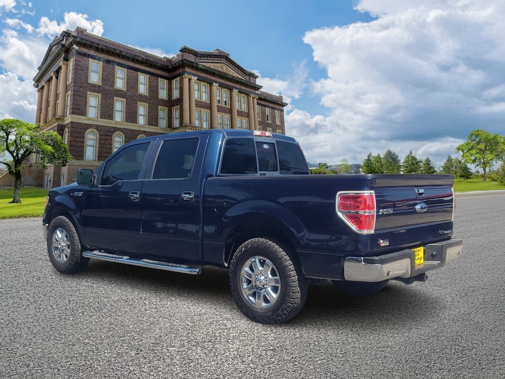 Ford F-150 Vehicle Full-screen Gallery Image 06